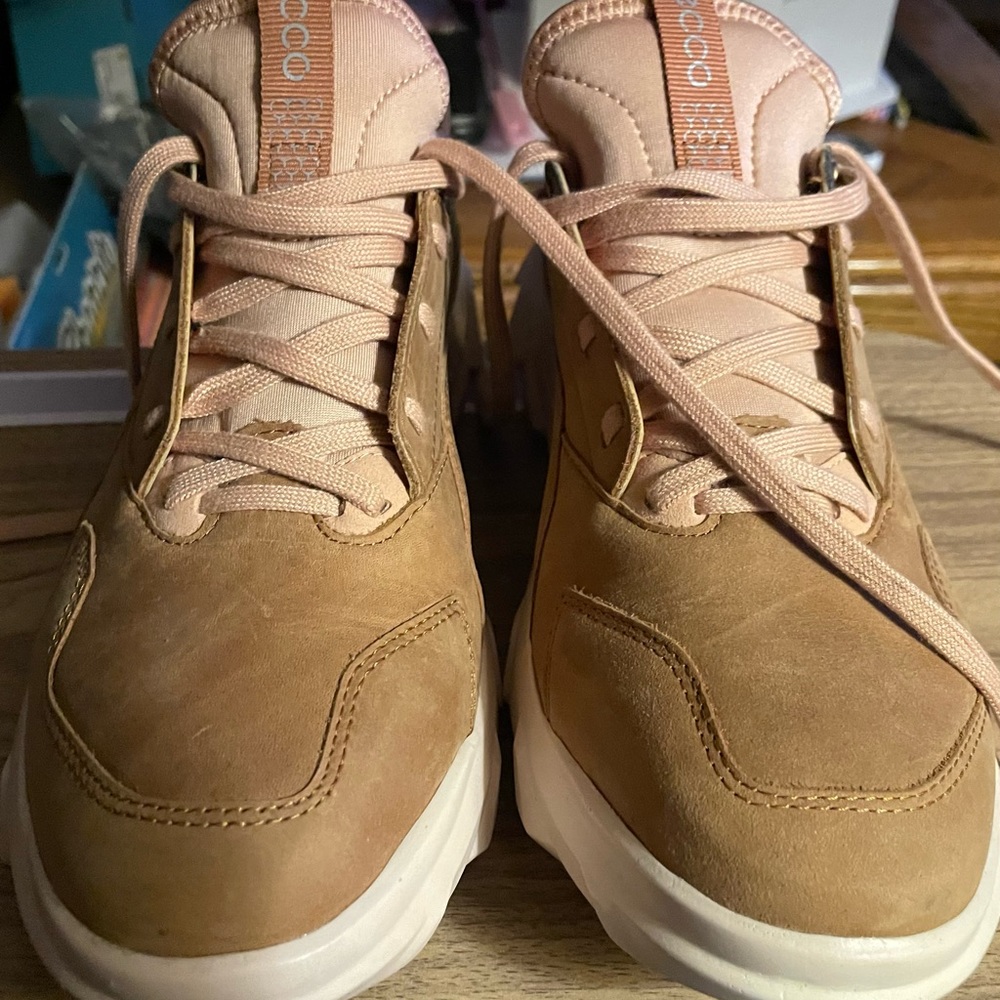ECCO Women MX Low Shoe